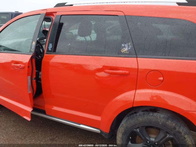 3C4PDCGB5KT868612 Dodge Journey Crossroad