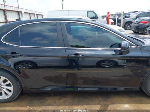 4T1C11AK3PU182887 Toyota CAMRY LE