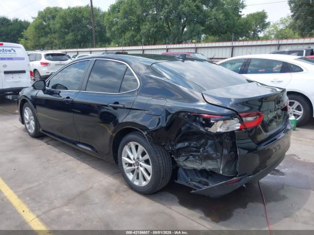 4T1C11AK3PU182887 Toyota CAMRY LE
