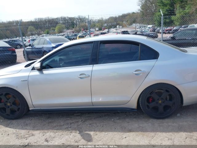 3VW4S7AJ7EM293635 Volkswagen Jetta Gli Edition 30 W/nav