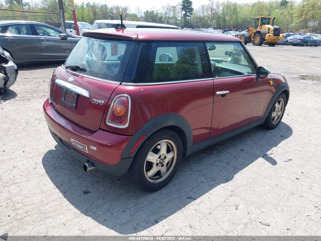 2008 MINI COOPER WMWMF33508TU65961 Photo 3