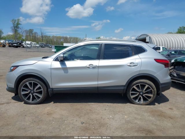 JN1BJ1CR5JW210830 Nissan Rogue Sport Sl