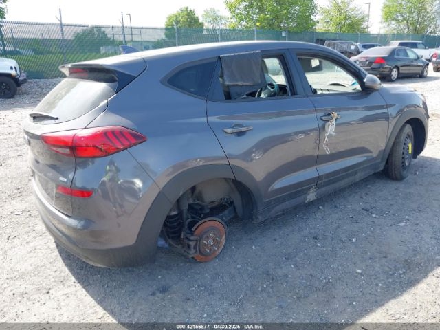 KM8J2CA49MU390950 Hyundai TUCSON SE