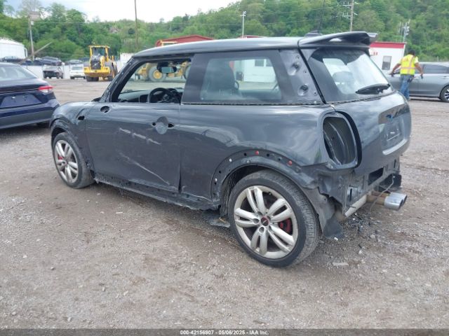 2021 MINI HARDTOP WMWXR9C00M2P18238 Photo 2