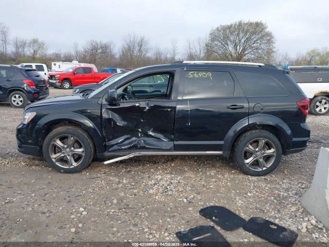 3C4PDDGGXGT209207 Dodge Journey Crossroad Plus