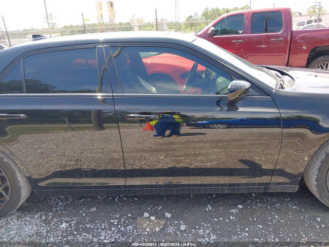 Chrysler 300 2019 2C3CCAAG4KH636929 Image 13