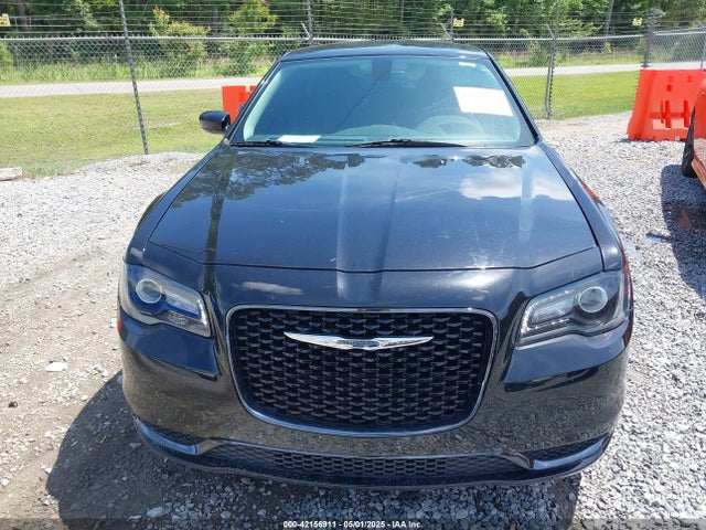 Chrysler 300 2019 2C3CCAAG4KH636929 Image 6