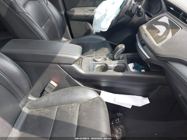 2019 CADILLAC XT4 1GYFZDR42KF117473 Photo 4