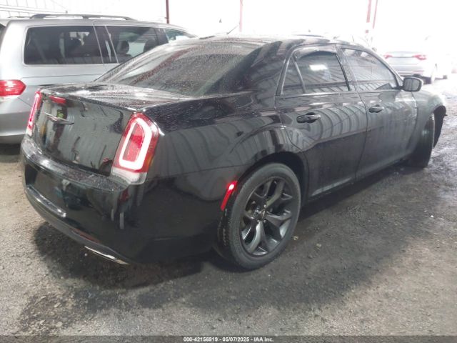 2021 CHRYSLER 300 2C3CCABG0MH554276 Photo 3