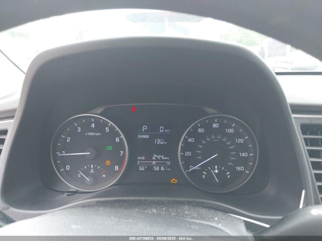 5NPD84LFXHH158569 Hyundai ELANTRA SE