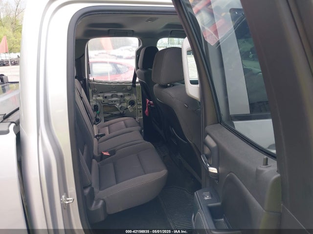 1GCVKREH8FZ225242 Chevrolet Silverado 1500 1lt