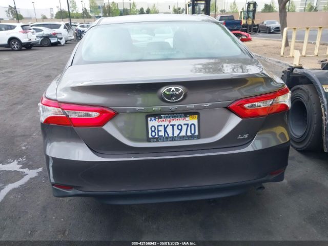 4T1B11HK1JU631928 Toyota CAMRY LE