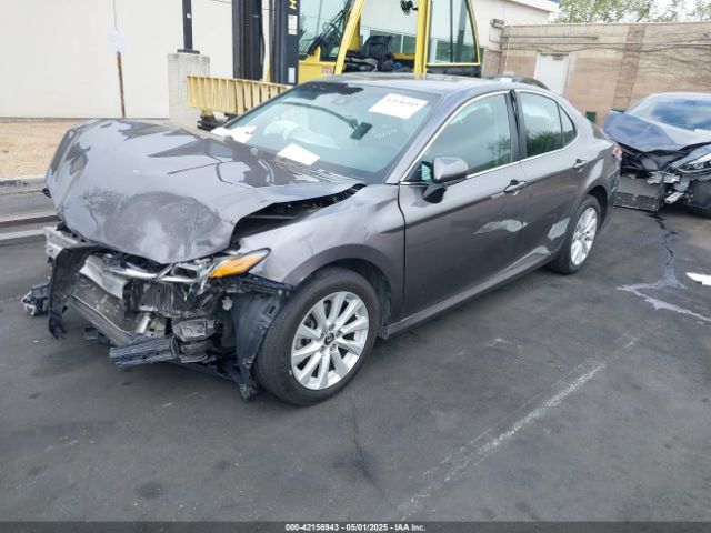 4T1B11HK1JU631928 Toyota CAMRY LE