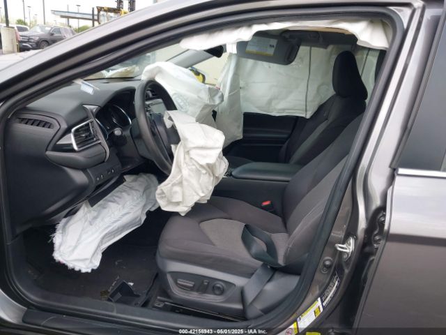 4T1B11HK1JU631928 Toyota CAMRY LE