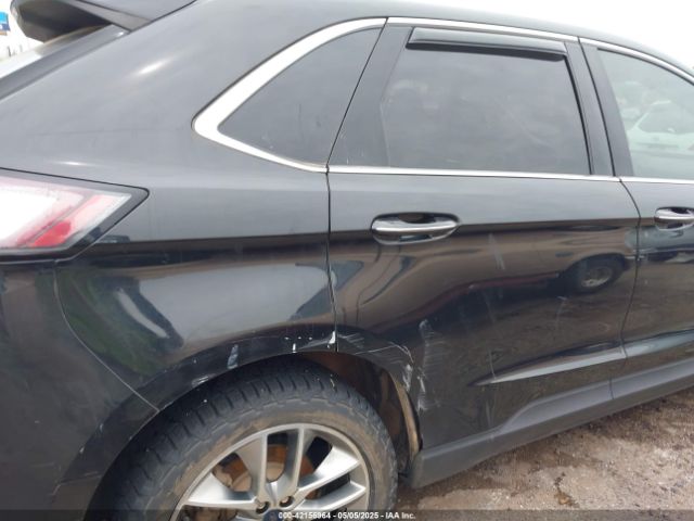 2FMTK4K88FBC26324 Ford Edge Titanium