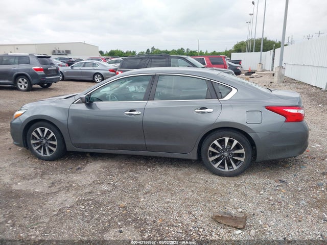 1N4AL3AP3HC282420 Nissan Altima 2.5 Sv
