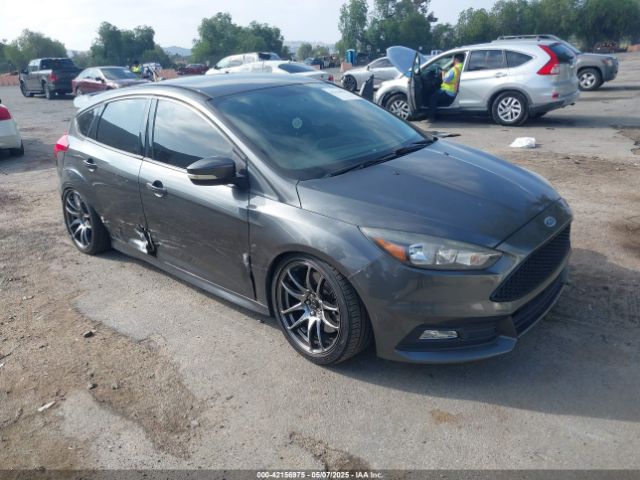 2017 FORD FOCUS ST 1FADP3L93HL230589