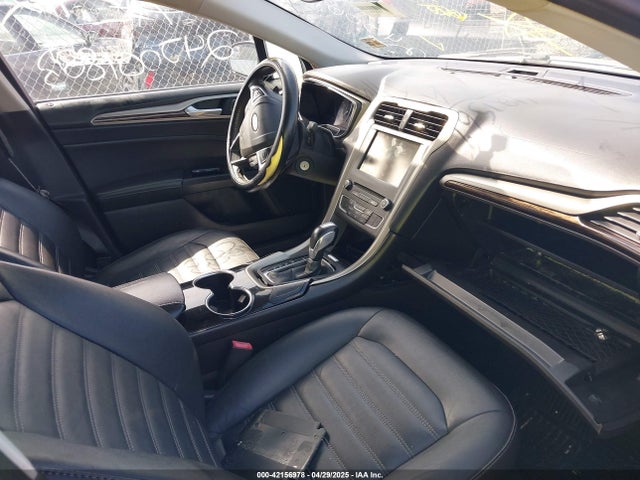 3FA6P0H91GR236696 Ford FUSION SE