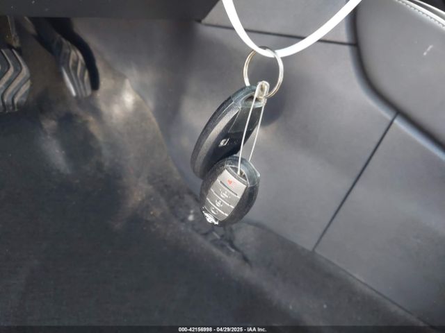 3N1CP5CU9JL531791 Nissan KICKS SR