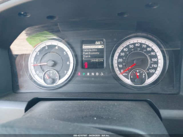 3C6JR6DG5LG133073 RAM 1500 Classic Tradesman  4x2 8' Box