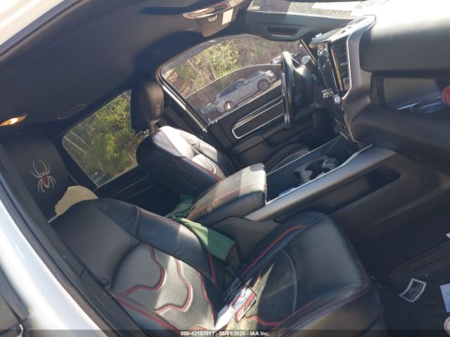 2022 RAM 2500 3C6UR5DL9NG169775 Photo 4
