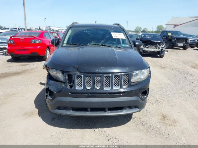 1C4NJDEB1ED788940 Jeep Compass Latitude