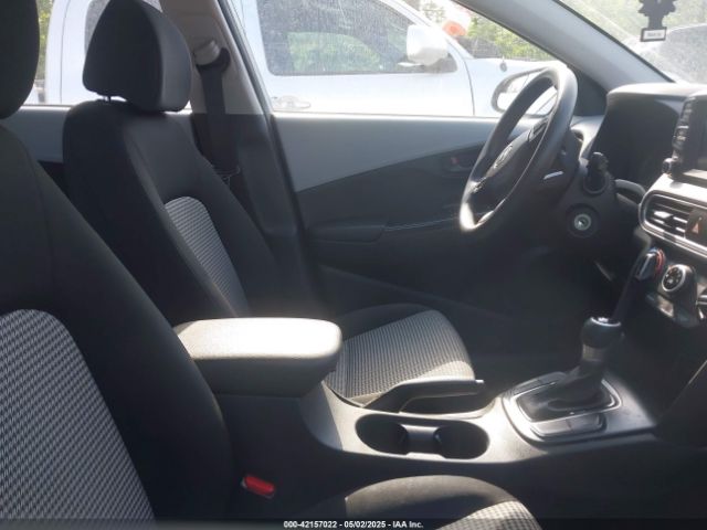 KM8K12AA3KU302852 Hyundai Kona Se
