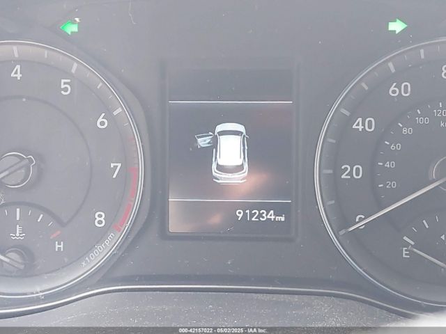 KM8K12AA3KU302852 Hyundai Kona Se