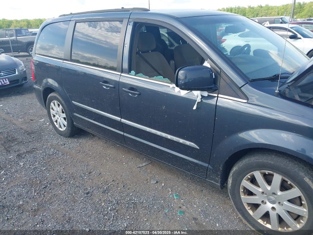 2C4RC1BG0ER461081 Chrysler Town & Country Touring
