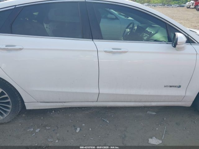 3FA6P0RU2JR246812 Ford Fusion Hybrid Titanium