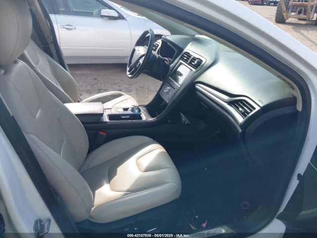 3FA6P0RU2JR246812 Ford Fusion Hybrid Titanium