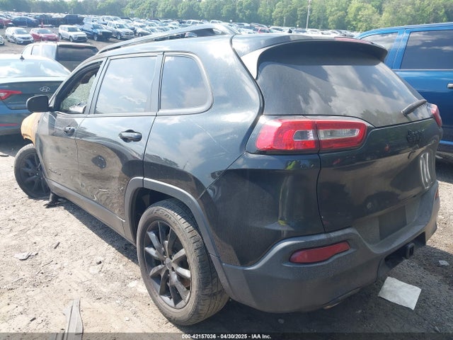1C4PJLCS2EW300881 Jeep Cherokee Altitude