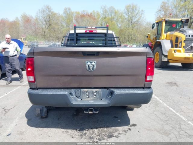 3C6JR6DG4LG133162 RAM 1500 Classic Tradesman  4x2 8' Box