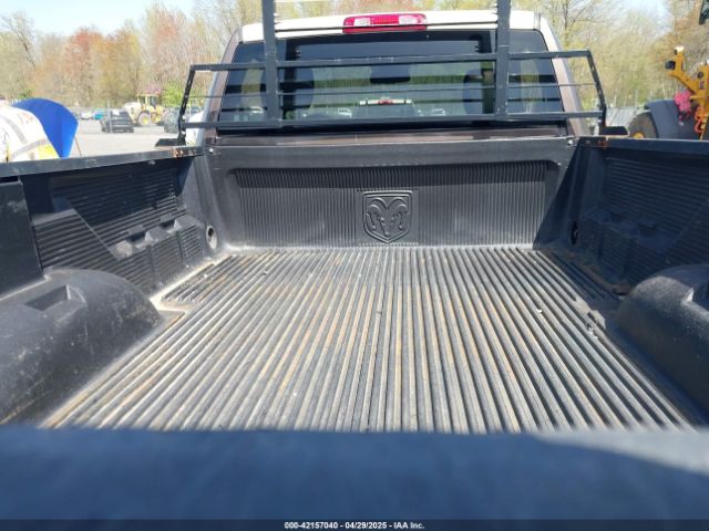 3C6JR6DG4LG133162 RAM 1500 Classic Tradesman  4x2 8' Box