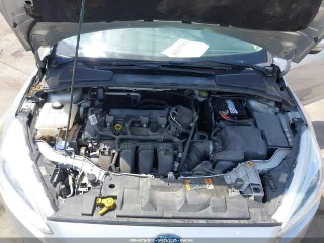 1FADP3F24GL244241 Ford FOCUS SE
