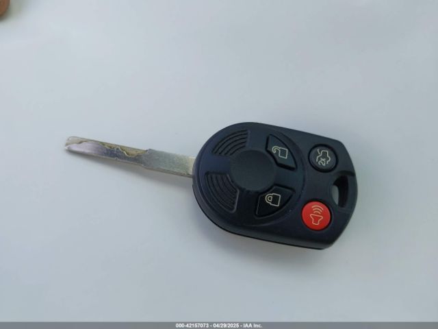 1FADP3F24GL244241 Ford FOCUS SE