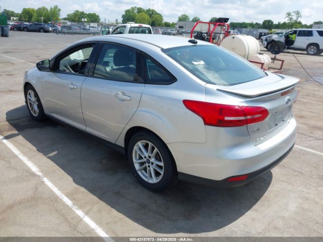 1FADP3F24GL244241 Ford FOCUS SE