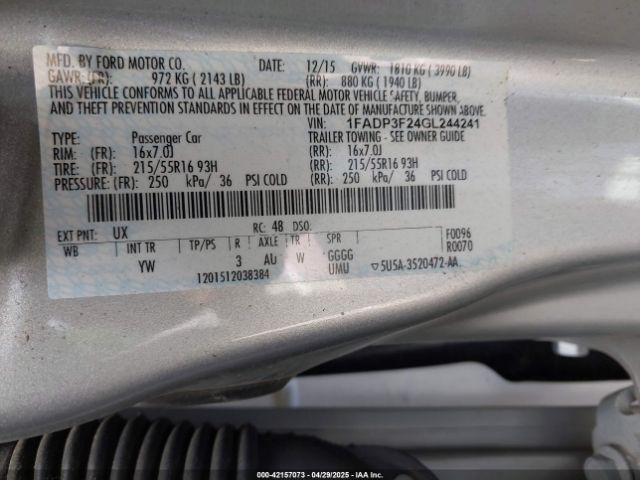 1FADP3F24GL244241 Ford FOCUS SE
