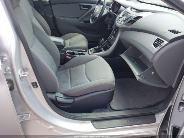 KMHDH4AE8EU172798 Hyundai ELANTRA SE