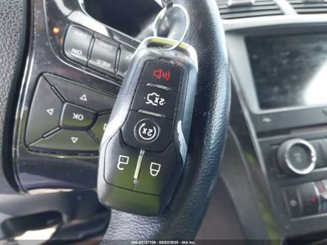 1FM5K8D82HGD01172 Ford EXPLORER XLT