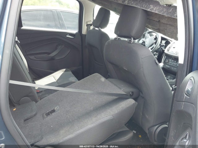 1FMCU0GD0JUA92663 Ford ESCAPE SE