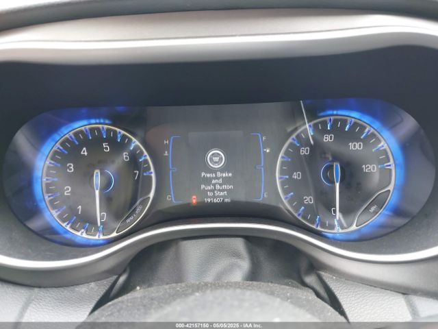 2C4RC1BG9LR275908 Chrysler Pacifica Touring L
