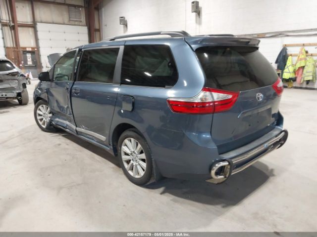 5TDJZ3DC3HS157207 Toyota Sienna Le 7 Passenger