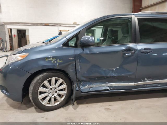 5TDJZ3DC3HS157207 Toyota Sienna Le 7 Passenger