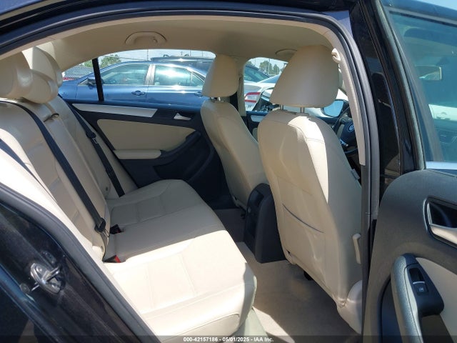 3VW637AJ6EM224814 Volkswagen 2014