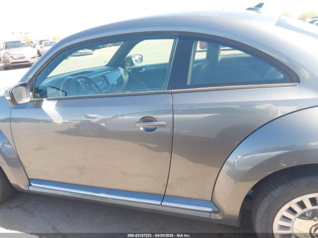 3VWJ17AT9EM664866 Volkswagen Beetle 1.8t