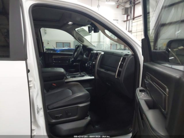 2017 RAM 1500 1C6RR7MT8HS837693 Photo 4