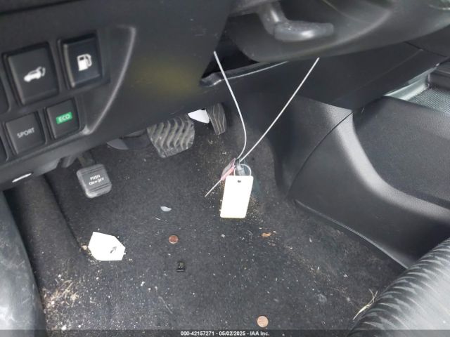 5N1AT2MT8JC743979 Nissan ROGUE SV