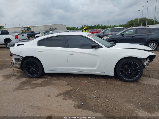 Dodge Charger 2018 2C3CDXBG7JH135661 Image 13