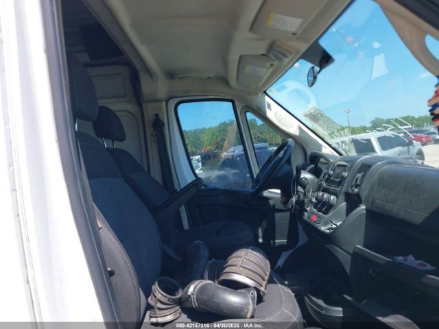 3C6TRVCG4JE131490 RAM Promaster 2500 High Roof 136 Wb